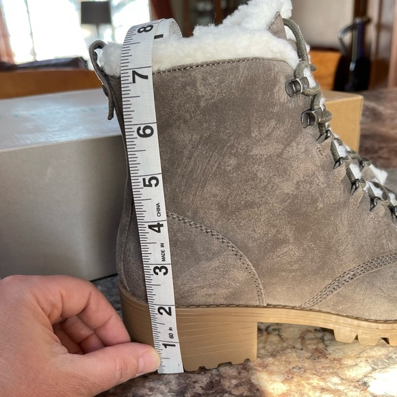 Maurices Sherpa lined Boot - Picture 6 of 10
